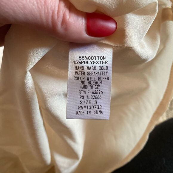 Umgee Cream Swiss Dot Dress Size Small - Picture 5 of 5